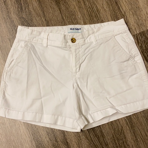 Old Navy Shorts Old Navy White Shorts Size 4 Poshmark
